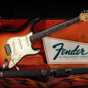 1965 Fender Stratocaster "Sunburst"