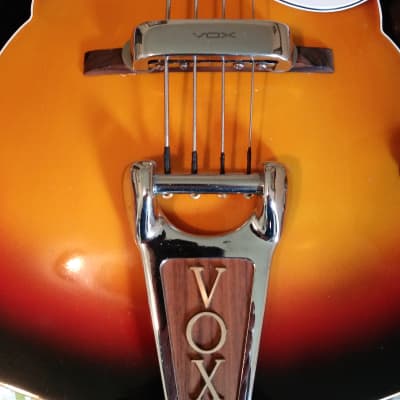 Vox Apollo IV Bass 1967 - Sunburst image 3