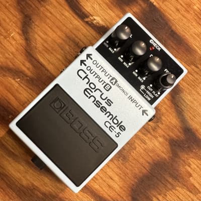 Boss CE-5 Chorus Ensemble Pink Label RE-J Project Modified