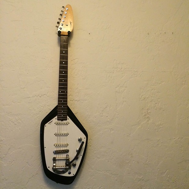 Vox Phantom mark VI 90's reissue | Reverb