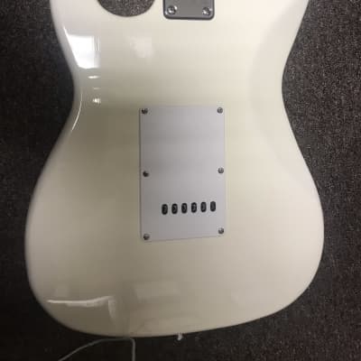 Mahar Stratocaster-like Off White image 5