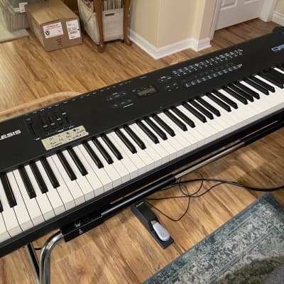 Alesis QS8 1996 - Black