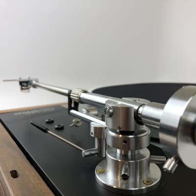 Linn LP12 Classic Turntable with Luxman Tonearm and New Sumiko image 19