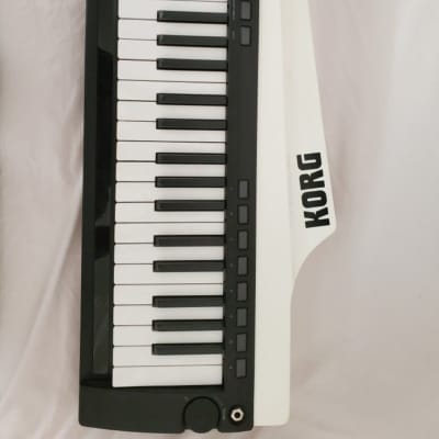 Korg RK-100S WH 37-Key Keytar with Built-In MMT Digital Synth 2010s - White