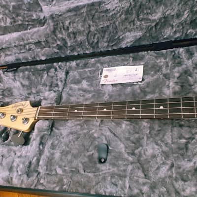 Fender American Professional Precision Bass with Rosewood Fretboard 2018 Olympic White image 7
