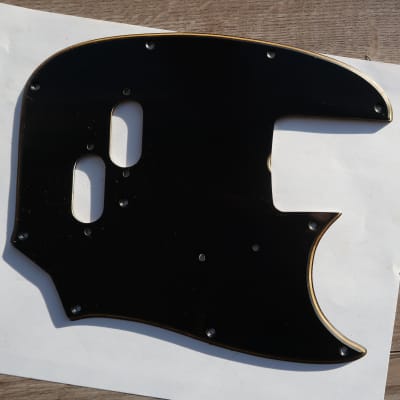 ムスタング　ラフブラスト Thunder Road Guitars - New Fender Custom Shop 60's Mustang