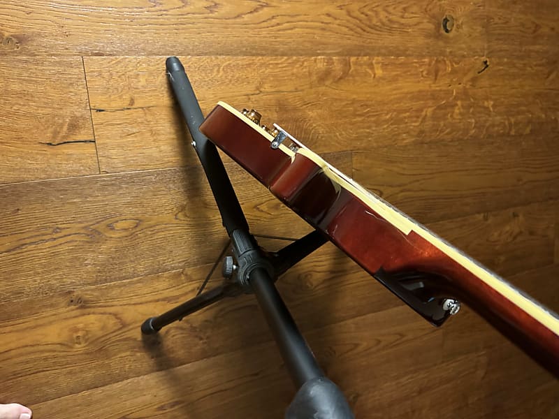 TOKAI Premium Series - LS214 - Violin finish - Love Rock