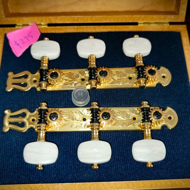 Sloane Classical Guitar Tuners with Ivoroid Knobs and Deco Baseplates,  Bright Brass, White Rollers