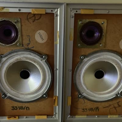 Leak sandwich 150 speakers image 2