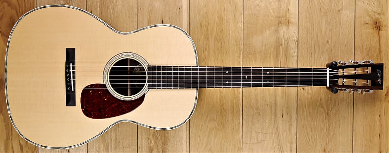 Collings 002h deals 12 fret