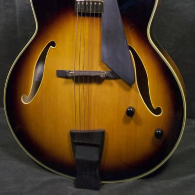 Peerless Monarch 40th Sunburst Archtop Guitar #4024 w original Peerless hard case image 4
