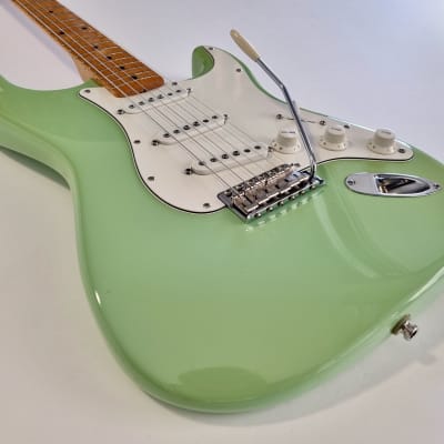 Fender American Vintage '57 Stratocaster 2000 Surf Green image 5