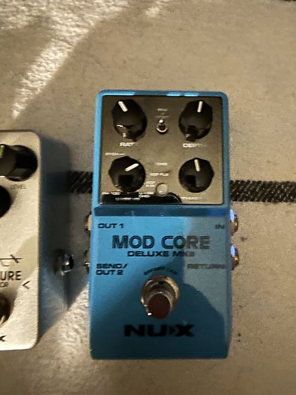 NuX Mod Core Deluxe MKII