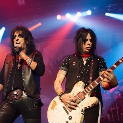 Palermo DIS VICIOUS 2018 Tommy Henriksen / Alice Cooper / Hollywood Vampires White Relic w/ 335 Case image 5
