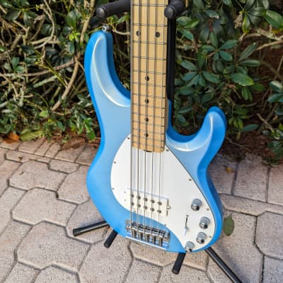 Ernie Ball Music Man Stingray 5 Electric Bass 5-String Maple Neck 2015 image 2
