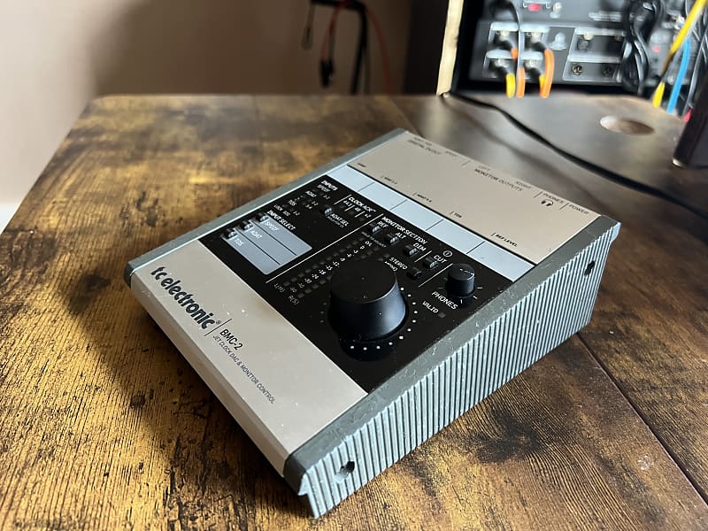 【希少・販売終了品】 TC Electronic BMC-2 BMC-2 デジタルモニターコントローラー｜SOUNDMART