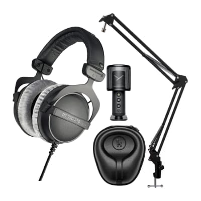  beyerdynamic DT 990 PRO Studio Headphones (Ninja Black, Limited  Edition) Bundle with Hard Shell Headphone Case (2 Items) : Musical  Instruments