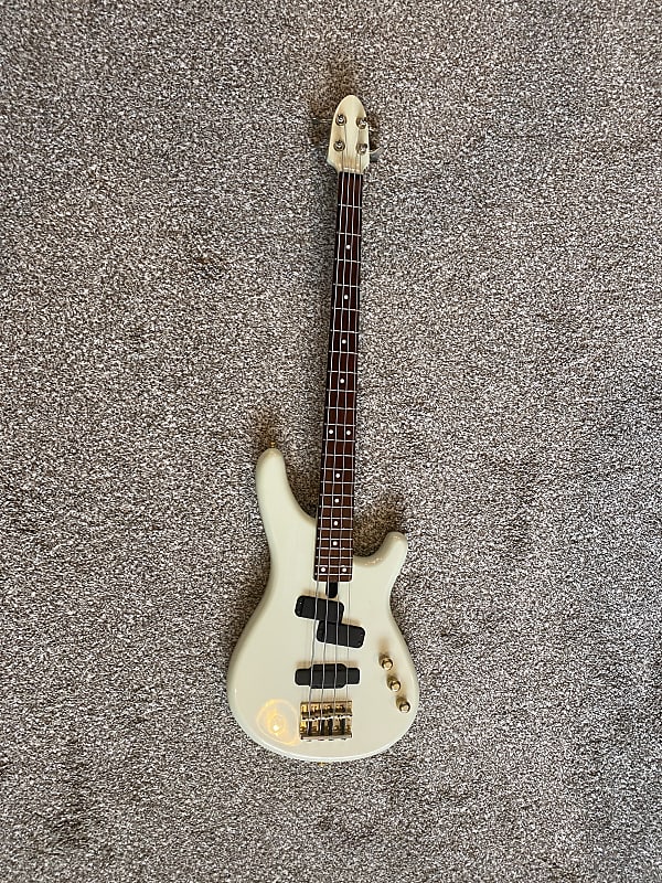 1988 Yamaha Motion B -PJ- Pearl White Medium Scale | Reverb