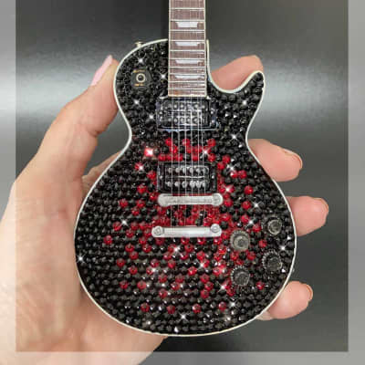 Slash Gibson Les Paul 1:4 miniature replica Vermillion Burst 2024 - Swarovski Crystals image 4