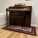 Excellent Wurlitzer 700 - serviced and tuned - includes unobtanium bench and music stand! Extremely rare