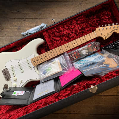 2019 Fender Custom Shop Ltd. Edition Jimi Hendrix Strat Izabella - Aged Olympic White image 17