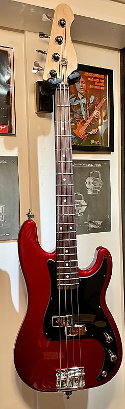 Warmoth Short Scale Precision Bass 2024 Candy Apple Red Reverb 7970