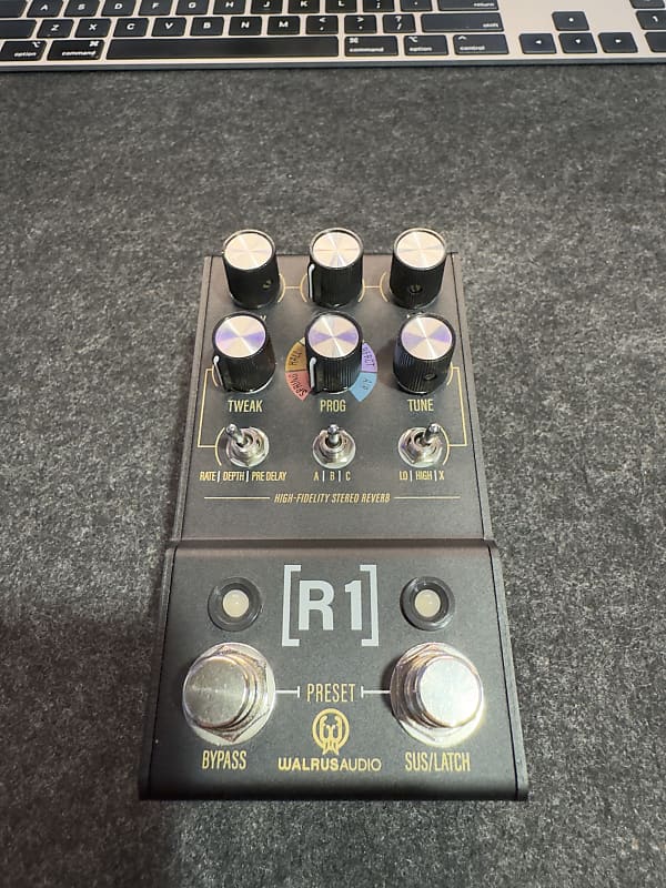 Walrus Audio Mako R1 High-Fidelity Reverb 2021 - Black | Reverb