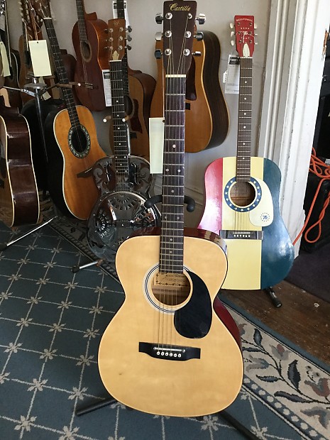 Castilla acoustic best sale guitar