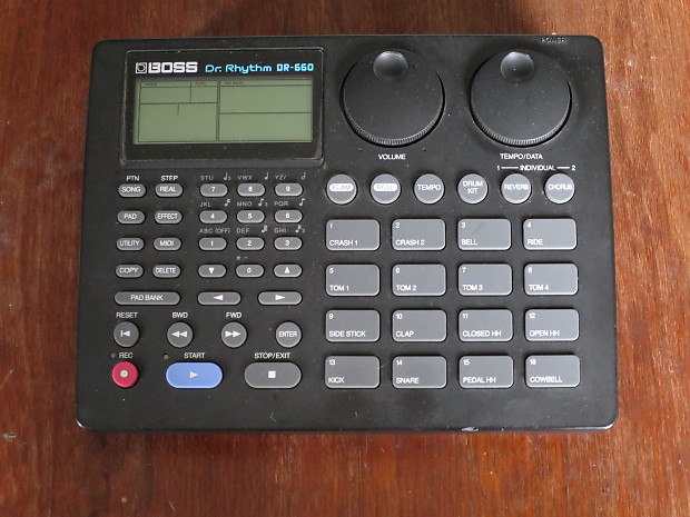 BOSS かいい Dr. Rhythm DR-660 リズムマシーン