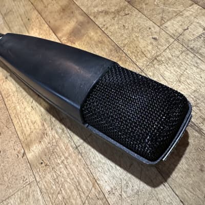 Sennheiser MD421 U5 Vintage Microphone - NICE!