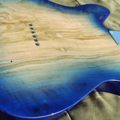 EAllen Guitars T-style  2023 Ombre Blue Burst image 8
