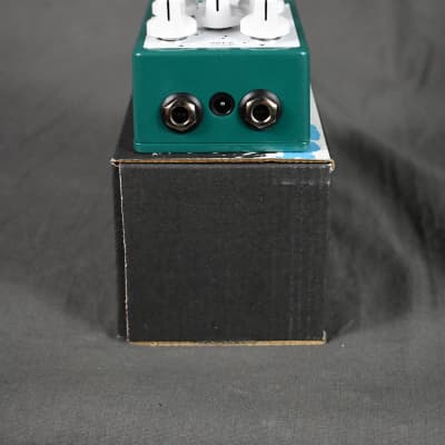 EarthQuaker Devices The Depths Optical Vibe Machine V2 image 5