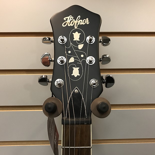 Used Hofner Colorama II Double Cutaway electric Guitar in