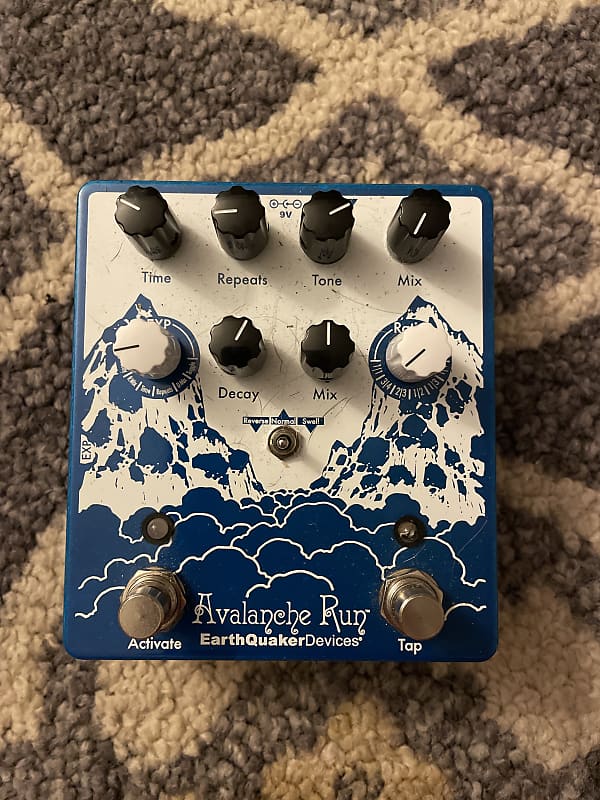 EarthQuaker Devices Avalanche Run Stereo Reverb & Delay with Tap Tempo V2