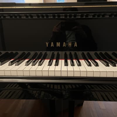 Yamaha GA1E baby grand piano 2000-2001 - Black image 2