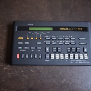 Yamaha  QY-10 image 3