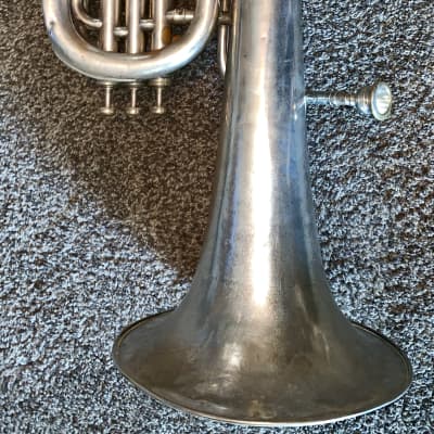 JW York and sons 3 valve baritone horn with case mase in the USA image 7