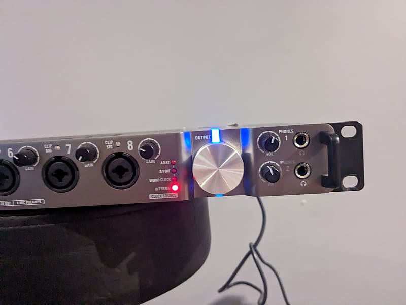 Zoom UAC-8 USB 3.0 SuperSpeed Audio Interface | Reverb