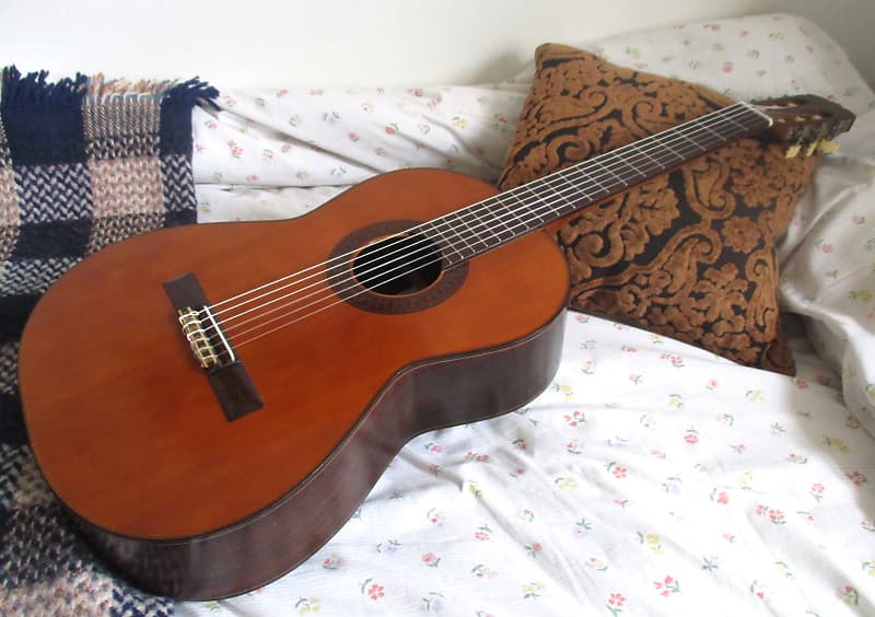 Morris Moridaira (Terada Gakki) vintage classical guitar 70s