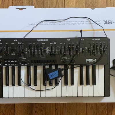 Behringer MS-1 / MS-101 Analog Synthesizer 2019 - Present - Black