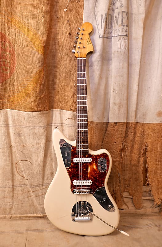 Fender Jaguar 1962 - White - Refin image 1