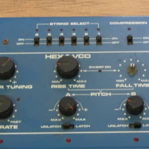 Roland GR-300 classic vintage analog guitar synthesizer; roland g-303 guitar in case and 24 pin cabl image 7
