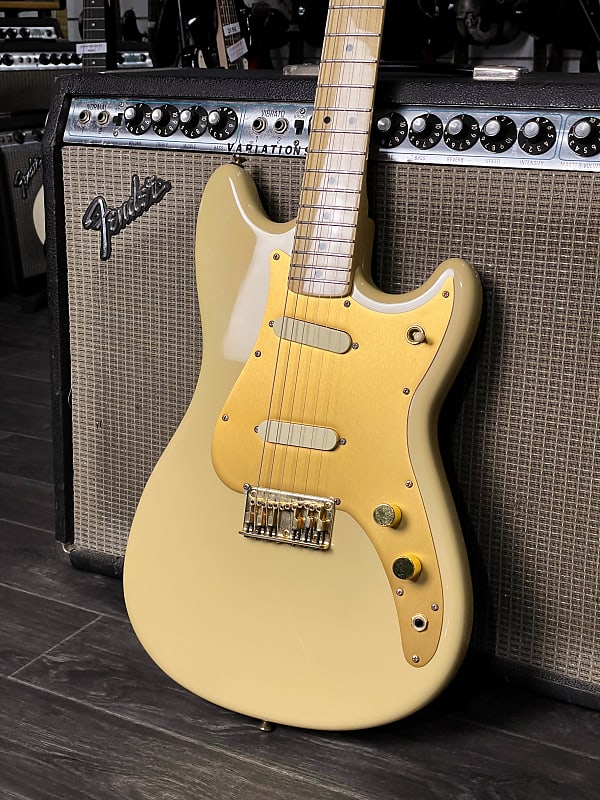 SALE!! スクワイヤー Duo-sonic Classic Vibe '50 Fender Squier Classic Vibe Duo-Sonic - Premier Guitar