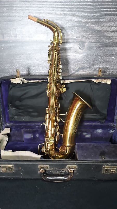 C.G. Conn New Wonder Transitional Eb Alto Saxophone with Case and Mouthpiece King of Prussia PA Reverb