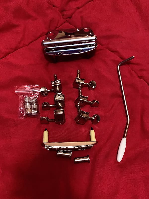 Fender Dynamic Vibrato setup. Jaguar/Jagstang Reverb