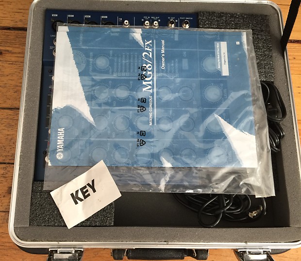 Yamaha MG8/2FX Mixing Console w/ case | Reverb Yamaha MG8/2FX Mixing Console w/ case | Reverb