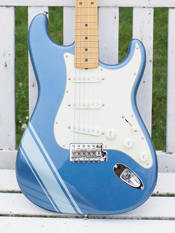 Fender FSR TRADNL Ⅱ 50s MN C-BLUE SH-21 FSR TRADNL Ⅱ 50S STRAT MN C-BLUE SH-21