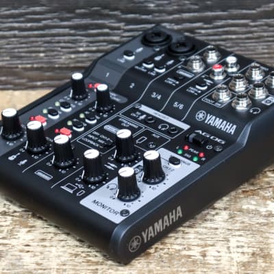 Yamaha AG06MK2 Black 6-Channel Live Streaming Mixer/ USB Audio