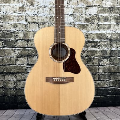 Art & Lutherie Legacy Natural EQ Concert Hall Acoustic-Electric Guitar image 2
