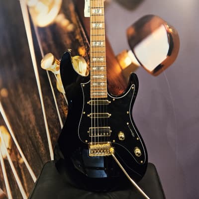 Ibanez THBB10 Tim Henson Signature Guitar AZ-Premium 6 String + Gigbag image 7